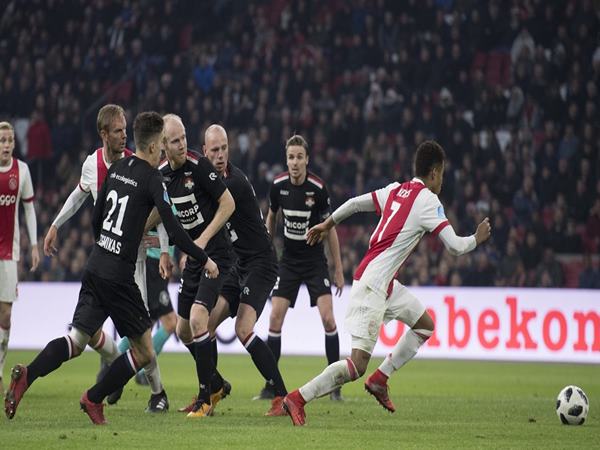 Nhận định Ajax vs Willem II, 3h ngày 3/12