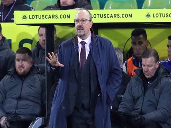 Chuyển nhượng 17/1: CLB Everton chính thức sa thải HLV Benitez