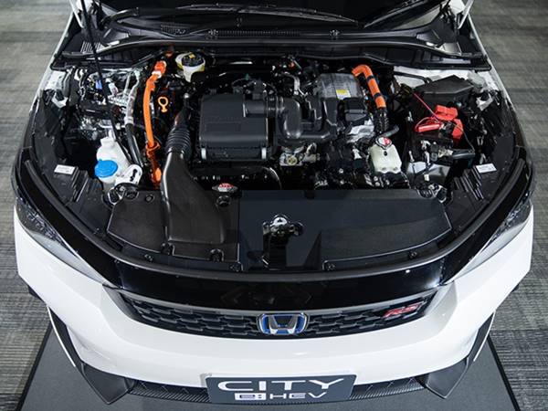 Honda City 2023 sử dụng động cơ i-VTEC 1.5L DOHC với công nghệ tiên tiến