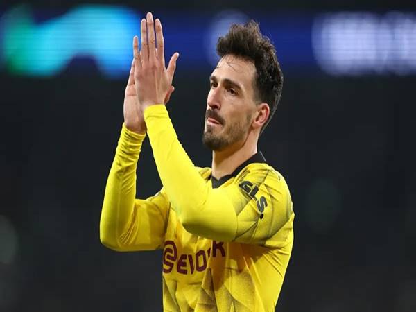 Bologna nhắm tới Mats Hummels dạng tự do