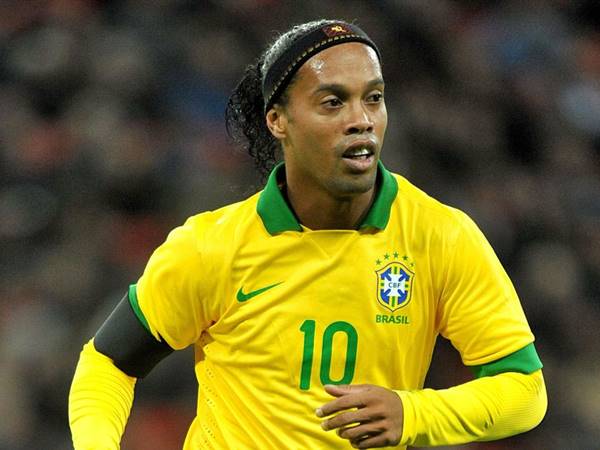 Sự nghiệp Ronaldinho tại Brazil